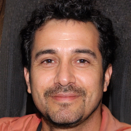 Marco R.